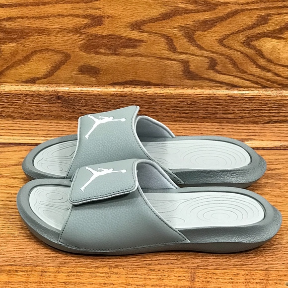 Jordan Hydro 6 Cool Grey White Wolf Grey Sandals - Picture 2 of 6